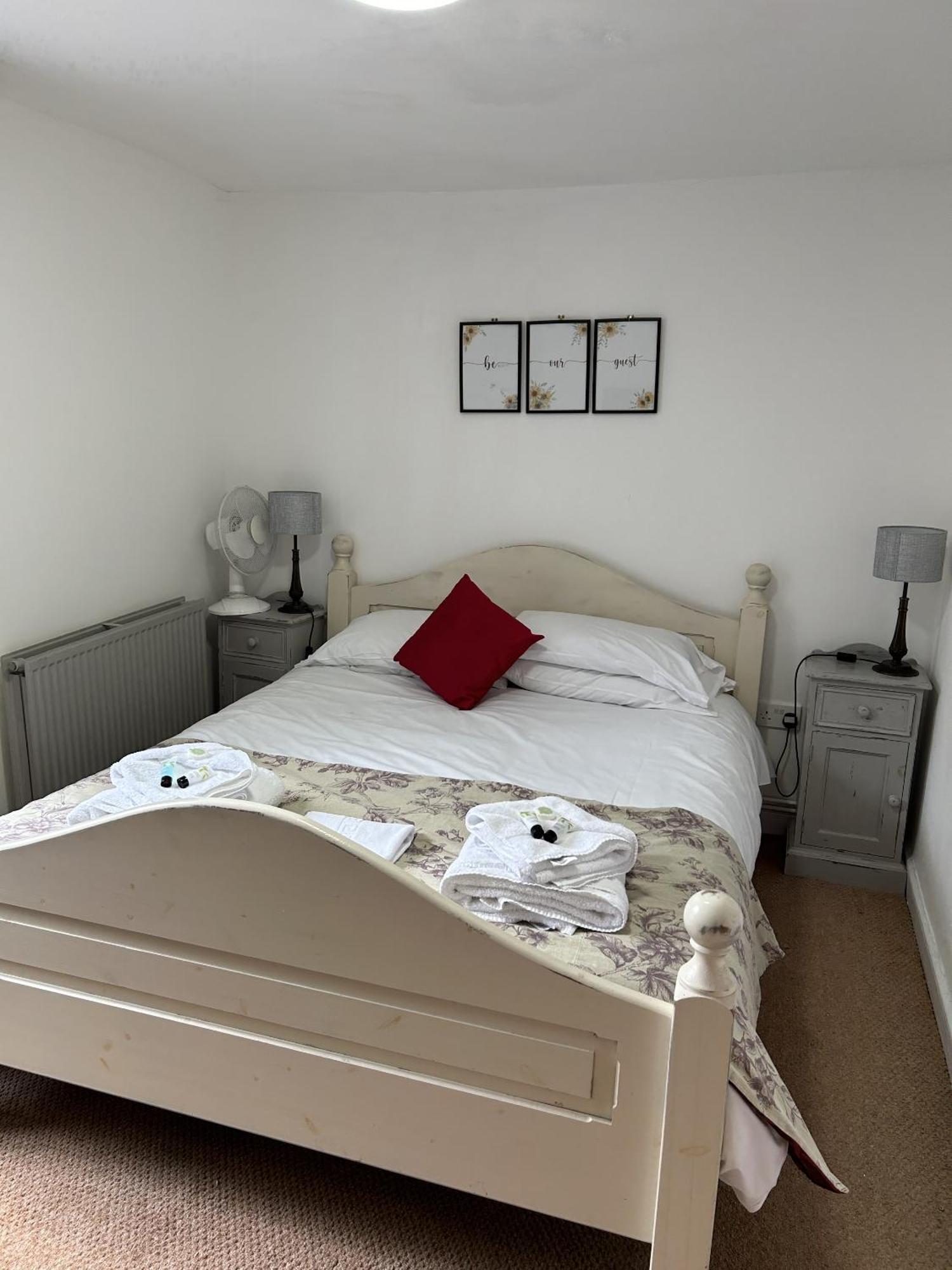 George & Falcon Bed and Breakfast Southampton Exterior foto