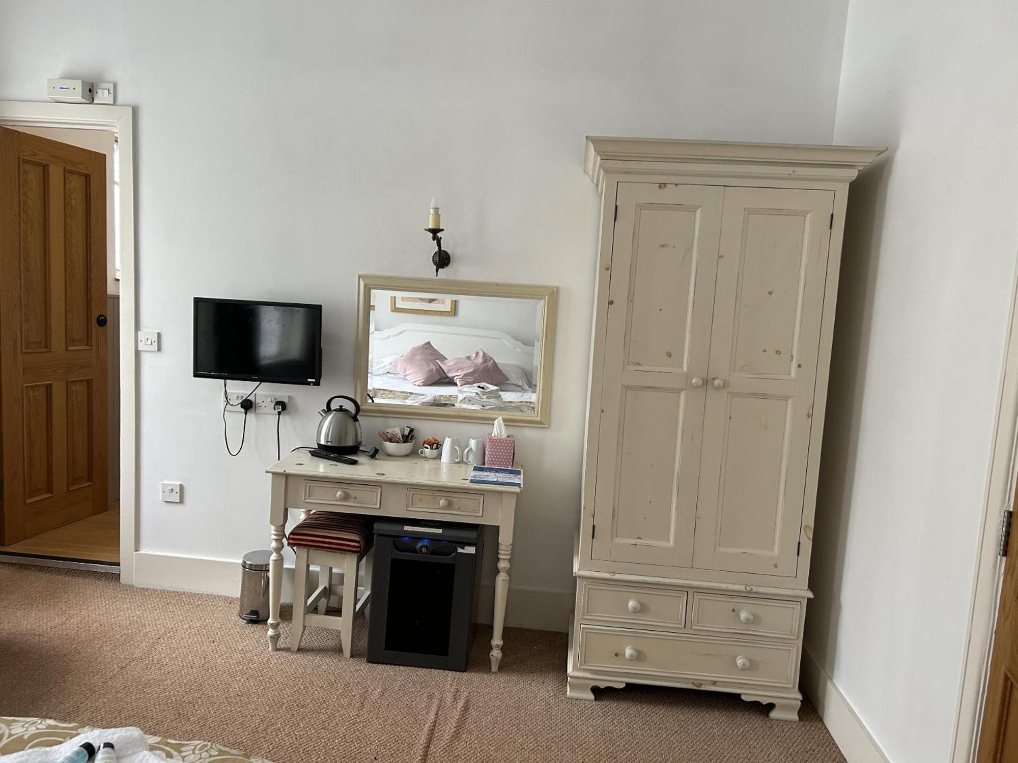George & Falcon Bed and Breakfast Southampton Exterior foto